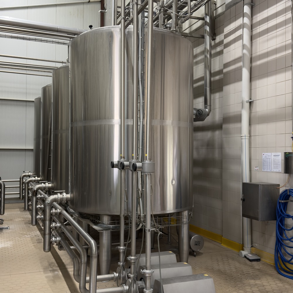 Teknoproses dairy and beverage process equipment