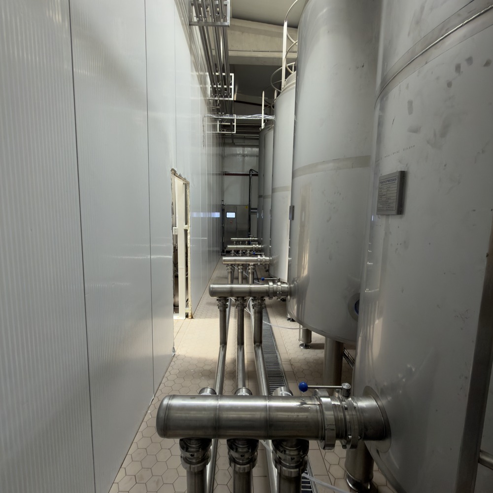 Teknoproses dairy and beverage process equipment
