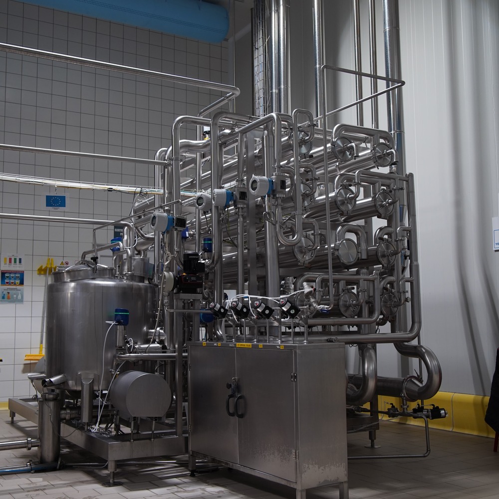 Teknoproses dairy and beverage process equipment