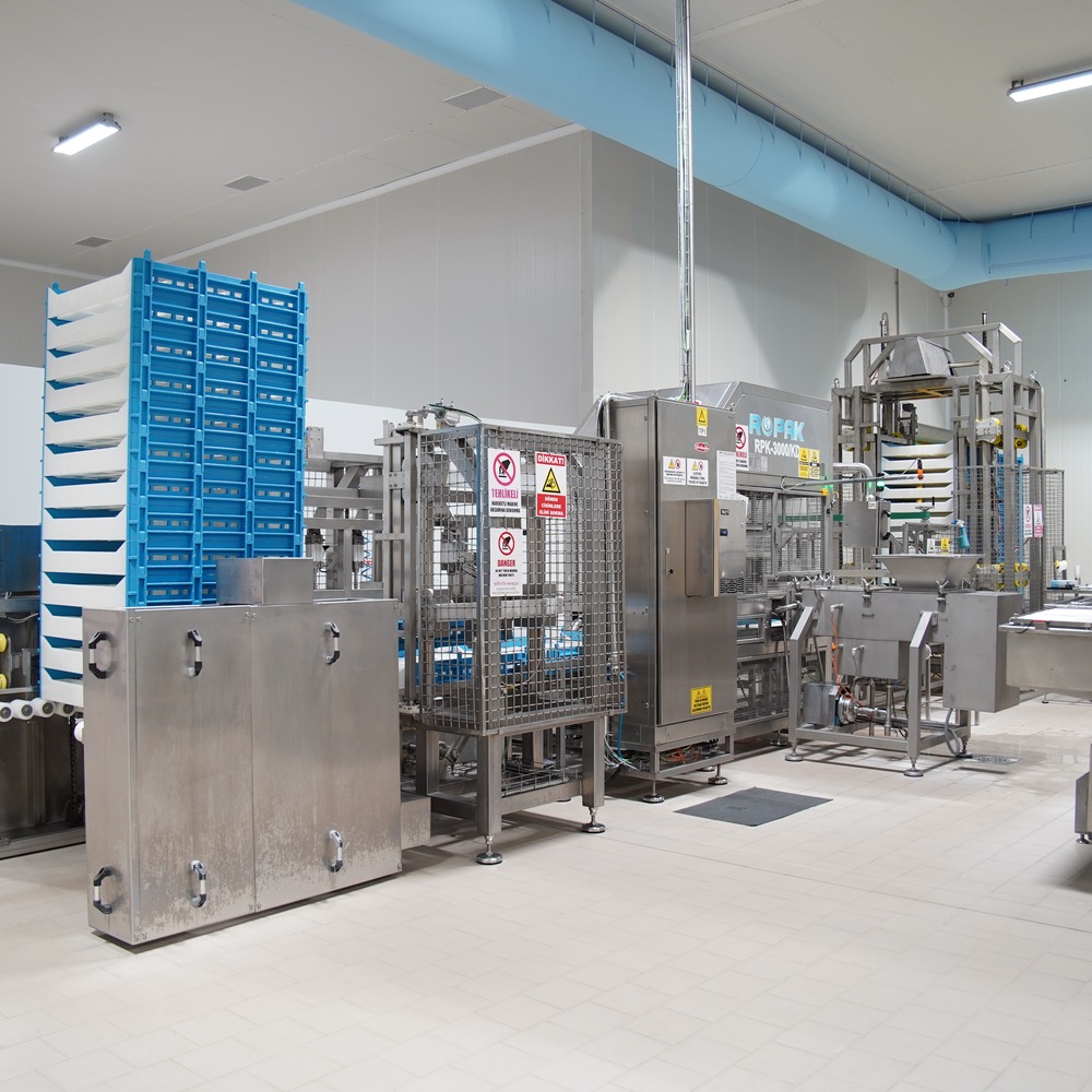Teknoproses dairy and beverage process equipment